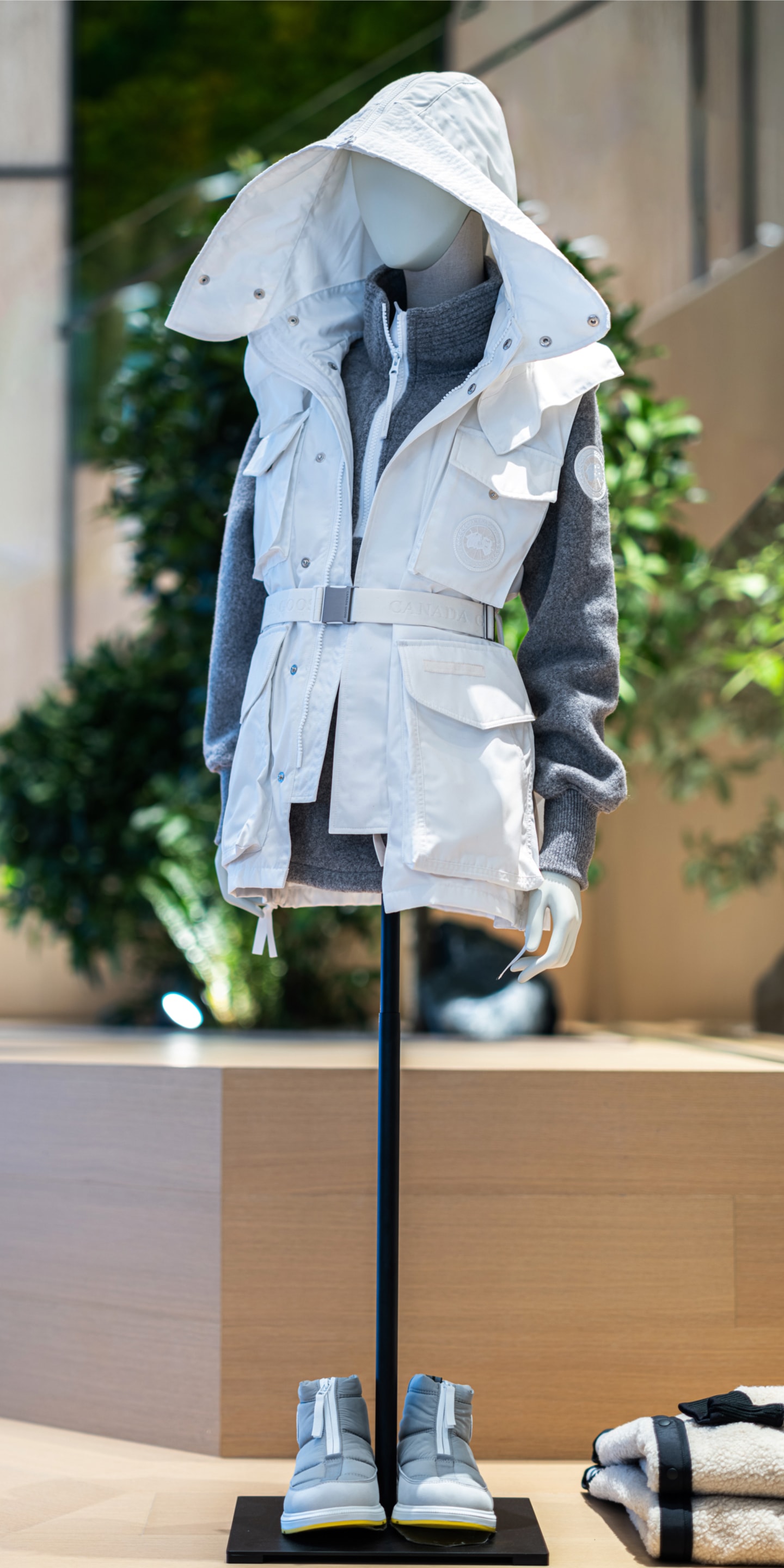 Sanlitun Flagship Store Beijing Canada Goose SI